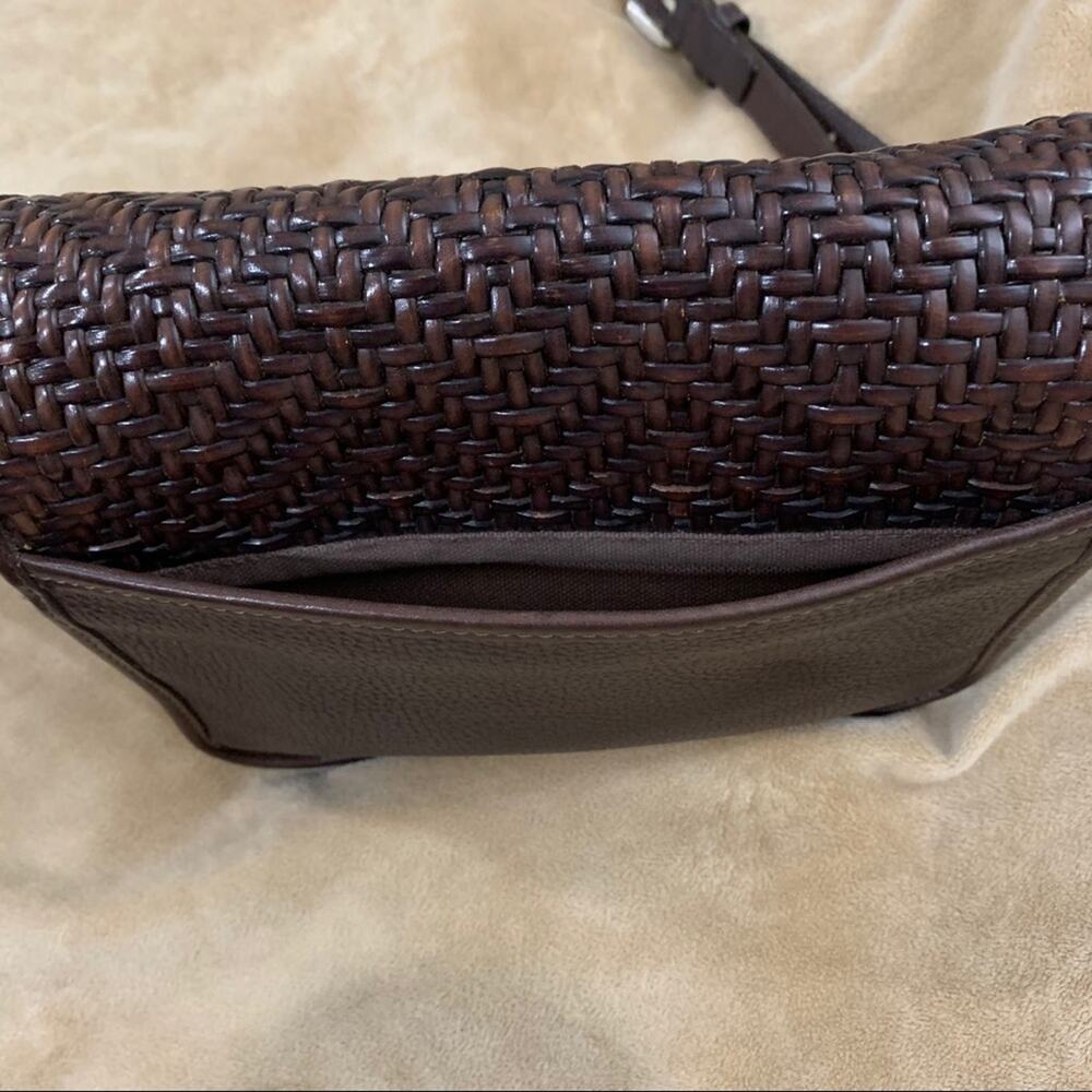 Brighton Vintage Woven Crossbody Flap Purse 9 x 7 - Picture 12 of 15